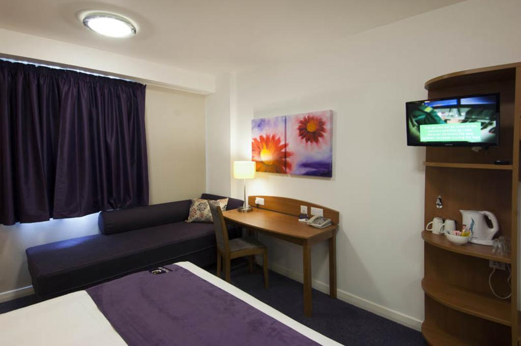 Premier Inn Stratford- Upon- Avon Central Extérieur photo