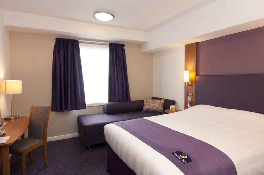 Premier Inn Stratford- Upon- Avon Central Extérieur photo