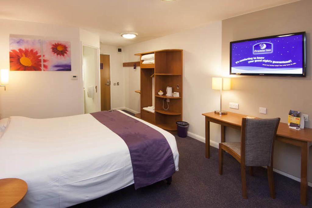 Premier Inn Stratford- Upon- Avon Central Extérieur photo