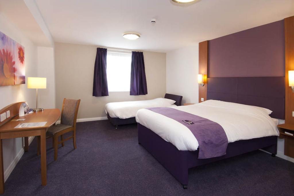 Premier Inn Stratford- Upon- Avon Central Extérieur photo