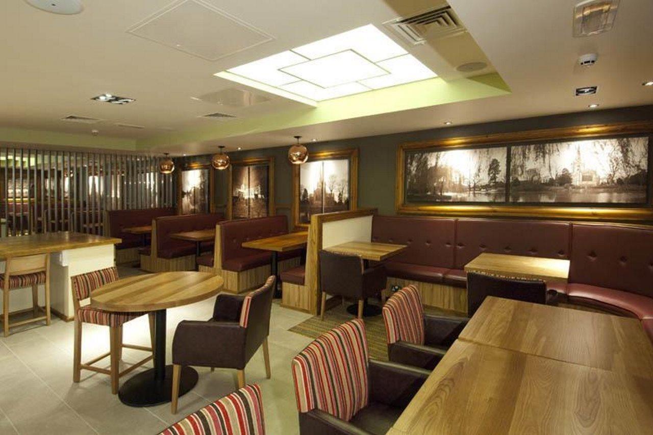 Premier Inn Stratford- Upon- Avon Central Extérieur photo