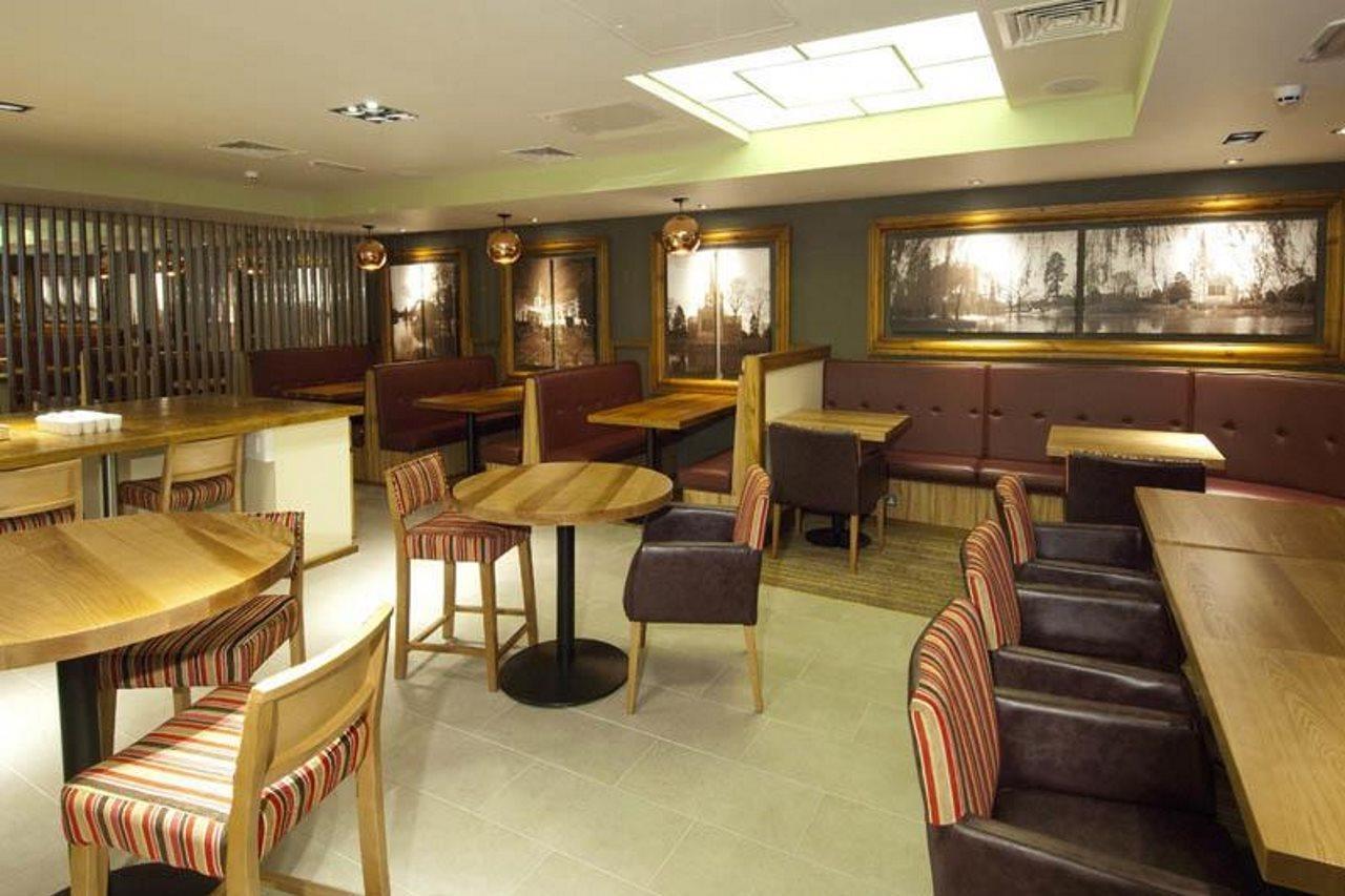 Premier Inn Stratford- Upon- Avon Central Extérieur photo